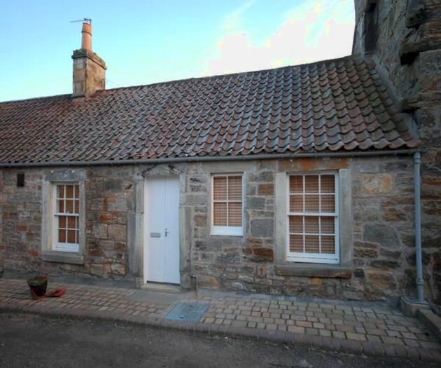 1 Bedroom Cottage To Rent In Fleming Place, St. Andrews, KY16