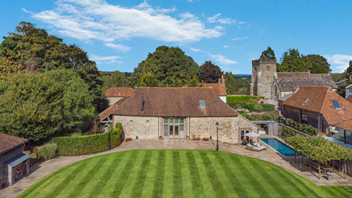 6 Bedroom Barn Conversion For Sale In Washington - The Street, RH20