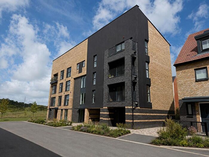 2 Bedroom Flat To Rent In Stonehaven, Ebbsfleet, DA10