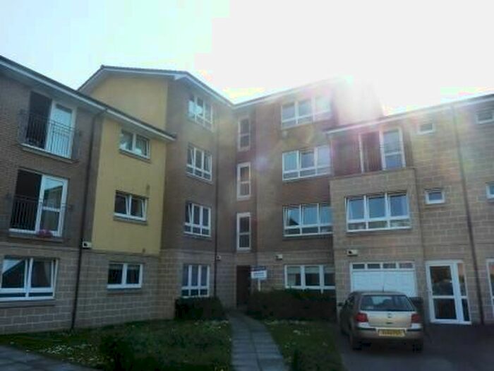 2 Bedroom Flat To Rent In Whitehill Court, Dennistoun, Glasgow, G31
