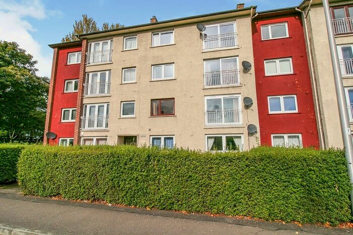 1 Bedroom Flat To Rent In Canmore Road, Glenrothes, Fife, KY7