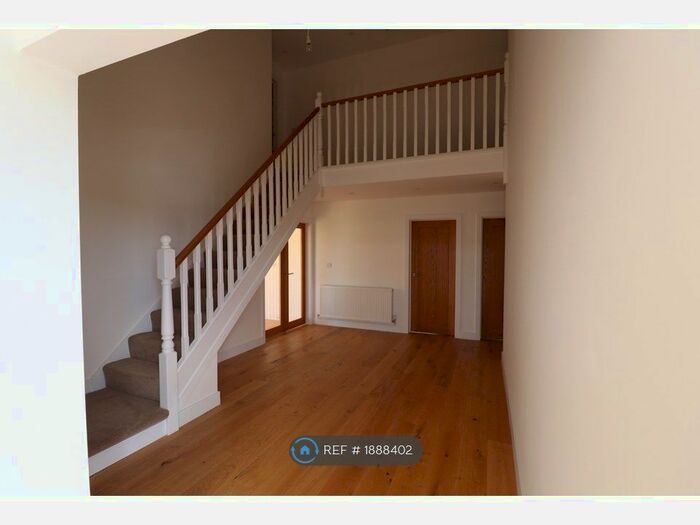 4 Bedroom Detached House To Rent In St. Lukes Road, Newton Abbot, TQ12