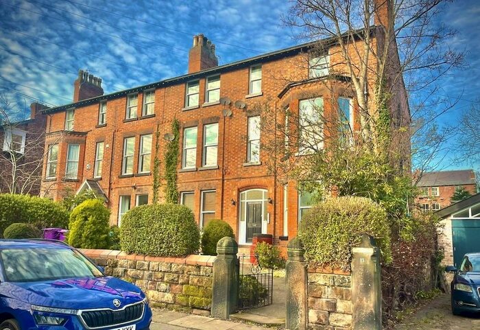 2 Bedroom Flat For Sale In Sefton Drive, Sefton Park, Liverpool, L8