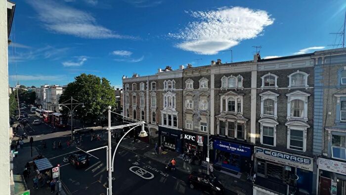 3 Bedroom Flat To Rent In Ladbroke Grove, London, W10