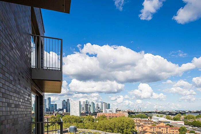 2 Bedroom Apartment For Sale In Grinstead Road, Deptford, SE8