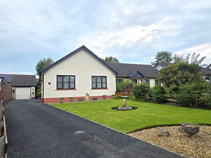 2 Bedroom Bungalow For Sale In Kilvelgy Park, Kilgetty, Pembrokeshire, SA68