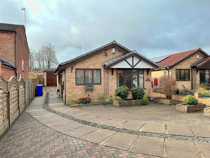2 Bedroom Detached Bungalow To Rent In Bewcastle Grove, Meir Park, Stoke-On-Trent, ST3