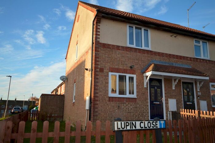 2 Bedroom End Terrace House To Rent In Lupin Close, Kettering, NN16