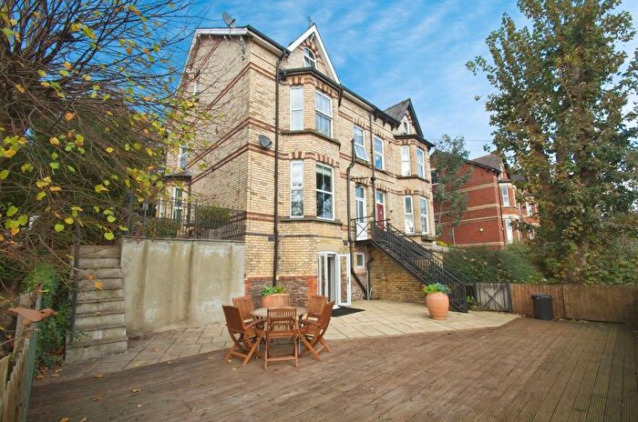 5 Bedroom Semi Detached House For Sale In Serpentine Road, Newport, NP20