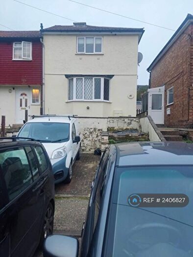 3 Bedroom End Of Terrace House To Rent In Carton Close, Rochester, ME1