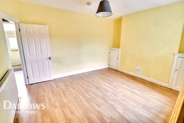 3 Bedroom Terraced House For Sale In Cardiff Road, Pontypridd, CF37