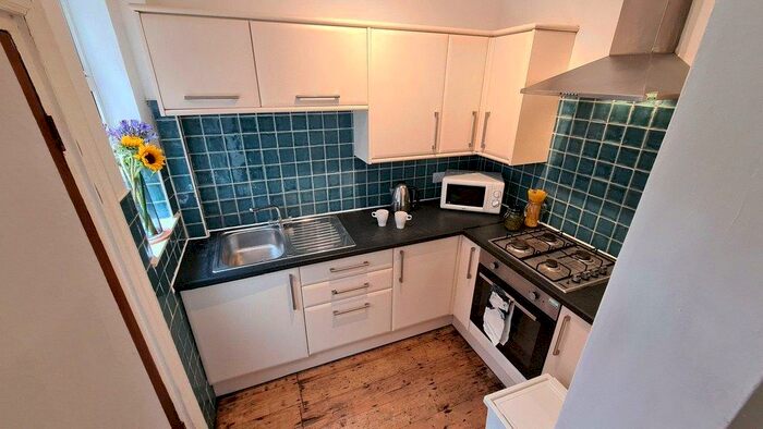 5 Bedroom Semi-Detached House To Rent In Derby Road, Manchester, M14