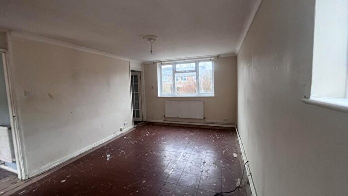 3 Bedroom End Of Terrace House For Sale In Cowdrey Square, Andover, Hampshire, SP10