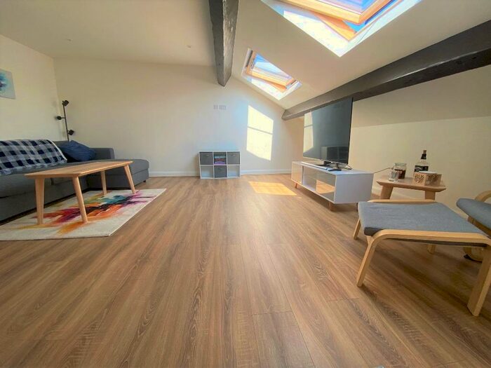 2 Bedroom Apartment To Rent In Waters Green, Macclesfield, SK11