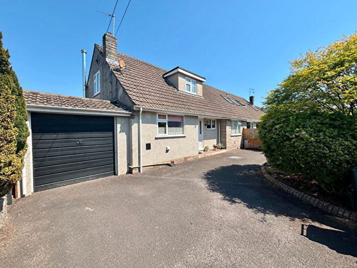 4 Bedroom Semi-Detached House For Sale In The Lynch, Winscombe, BS25