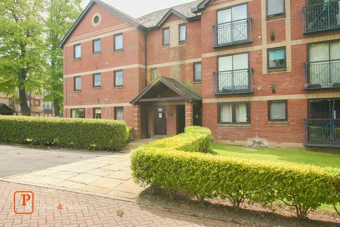 2 Bedroom Apartment To Rent In Claremont Heights, Colchester, Essex, CO1