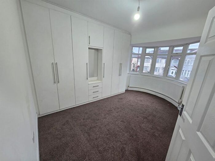 4 Bedroom Terraced House To Rent In St. Peters Road, Southall, UB1