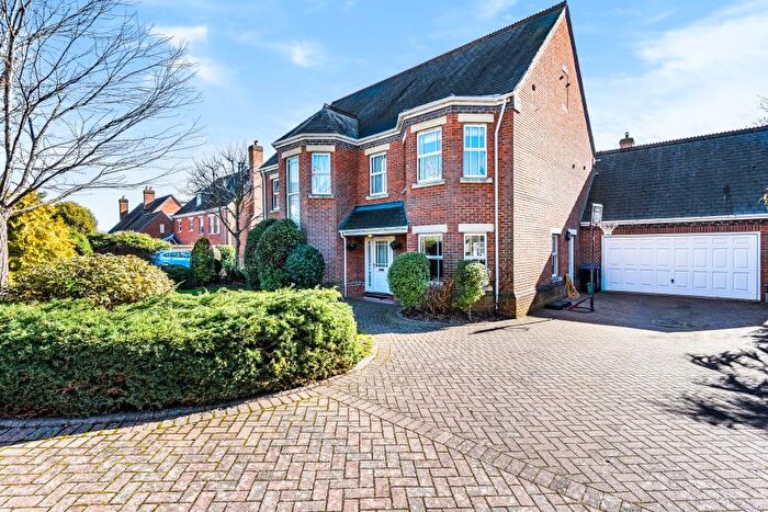 5 Bedroom Detached House To Rent In Aspen Court, St Ann's Park, Virginia Water, GU25