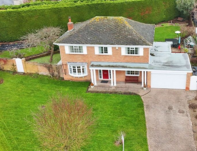 4 Bedroom Detached House For Sale In Hardwick Court, Hartlepool, TS26