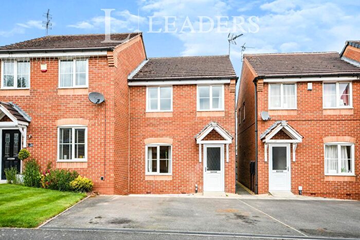 3 Bedroom House To Rent In Carnation Road, Shirebrook, Mansfield, NG20