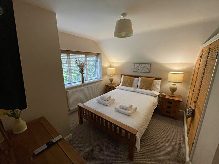3 Bedroom End Of Terrace House For Sale In Rock Terrace, Llanarmon Dyffryn Ceiriog, LL20