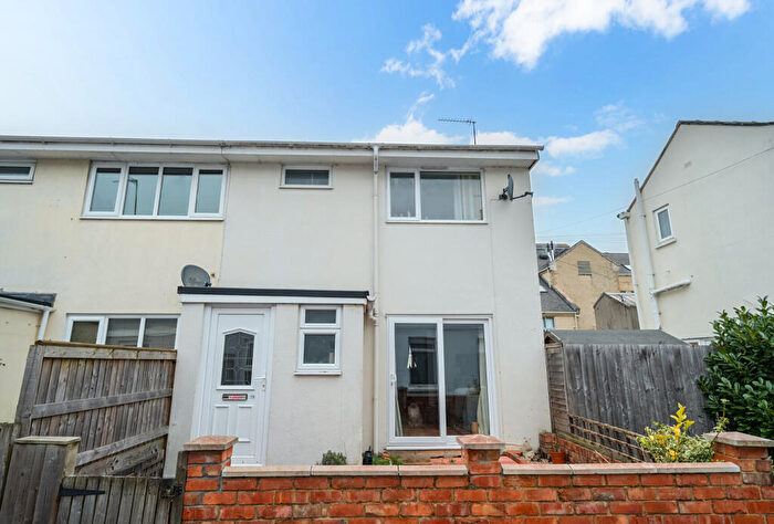 2 Bedroom End Of Terrace House For Sale In Victoria Retreat, Cheltenham, Gloucestershire, GL50