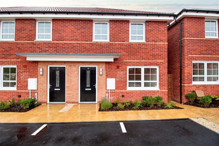 3 Bedroom Semi-Detached House To Rent In Falstaff Dene, Wellingborough, Northamptonshire, NN8