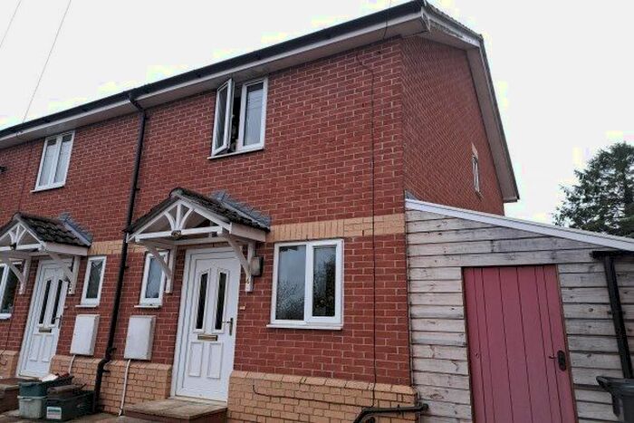 2 Bedroom Property To Rent In Truman Terrace, Templecombe, BA8