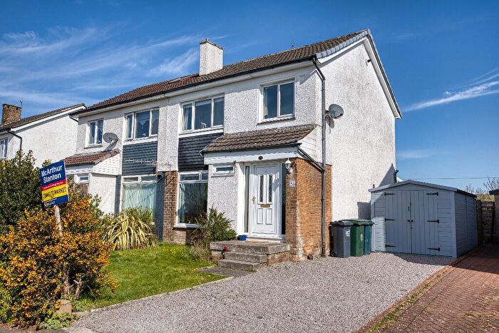 3 Bedroom Semi-Detached House For Sale In Drumfork Road, Helensburgh, Dunbartonshire, G84