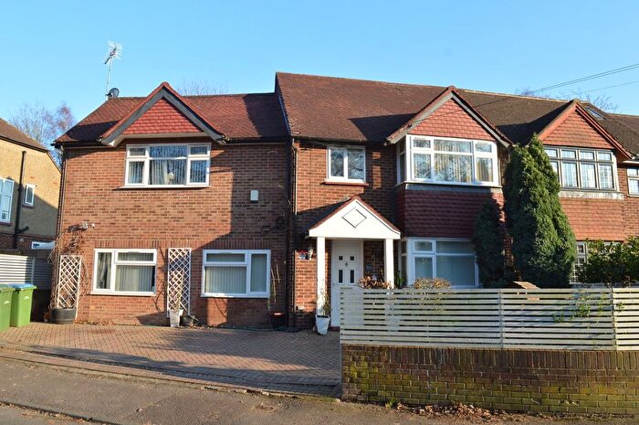 4 Bedroom Property To Rent In Lonsdale Road, Weybridge, KT13