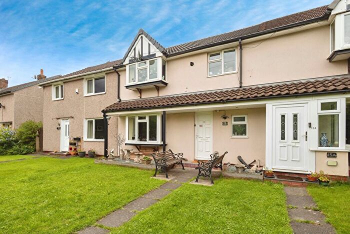 3 Bedroom Terraced House For Sale In Platting Grove, Ashton-Under-Lyne, Lancashire, OL7
