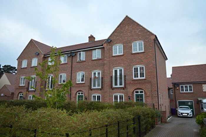 4 Bedroom Property To Rent In Lindsell Avenue, Letchworth Garden City, SG6
