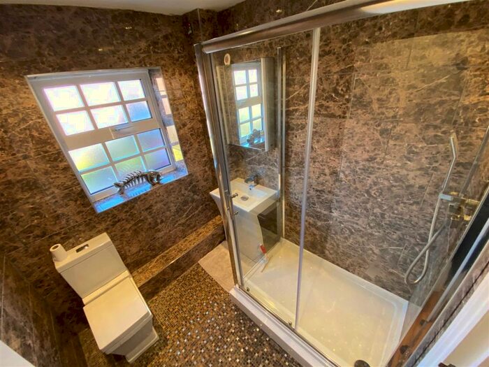 2 Bedroom Flat To Rent In Woollam Place, Potato Wharf, Castlefield, M3