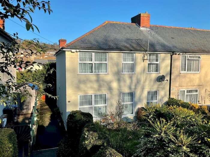 3 Bedroom End Of Terrace House To Rent In Astor Avenue, Dover, CT17