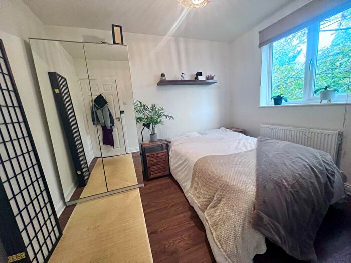 5 Bedroom Detached House For Sale In Benn Lane, Longwood, Huddersfield, HD3