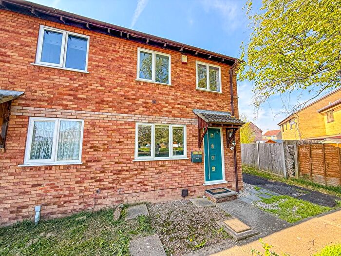 3 Bedroom End Of Terrace House For Sale In Westwood Road, Bridgwater, Somerset, TA6