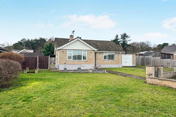 2 Bedroom Detached Bungalow For Sale In Hillside, Brandon, IP27