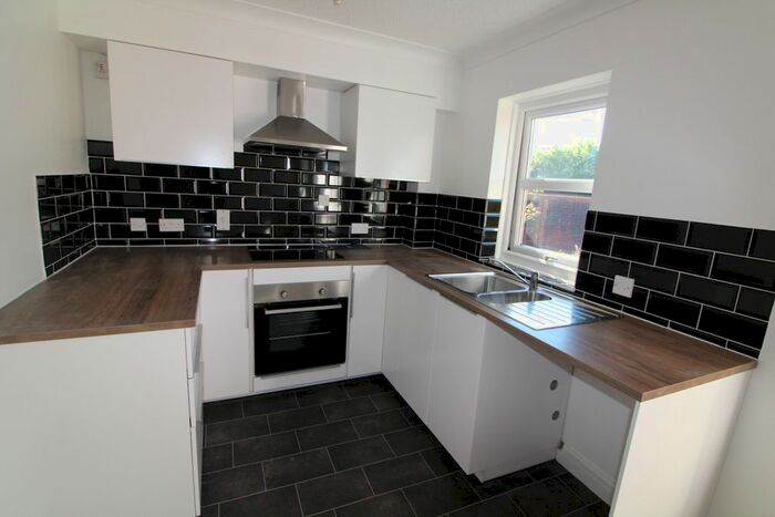 1 Bedroom Flat To Rent In Windsor Mews, Adamsdown, Cardiff, CF24