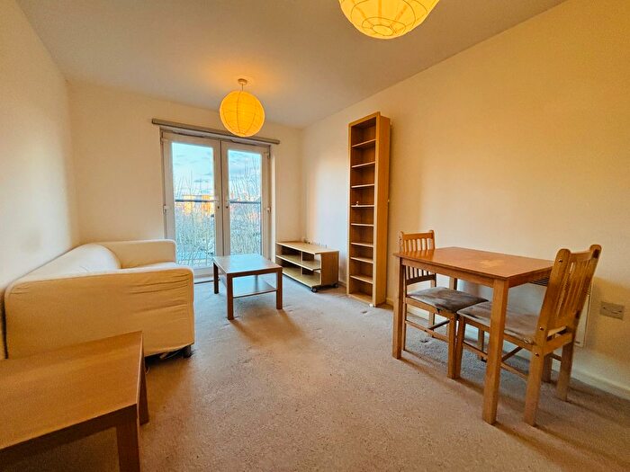 1 Bedroom Flat To Rent In Oriel Gardens, M7