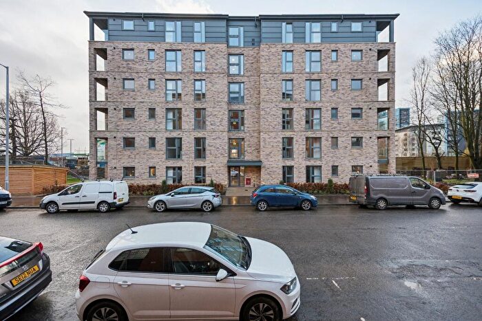 2 Bedroom Flat To Rent In Beith Street, Partick, Glasgow, G11