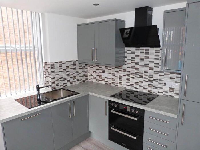 3 Bedroom Apartment To Rent In - Aughton Street, , Ormskirk, L39