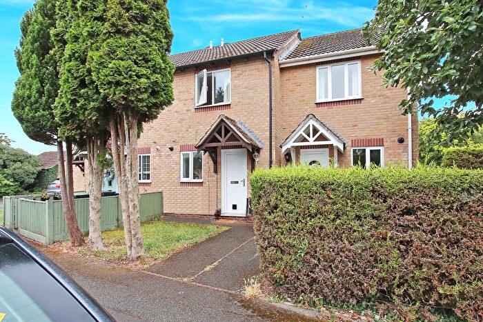 2 Bedroom Terraced House For Sale In Brydges Road, Ludgershall, SP11