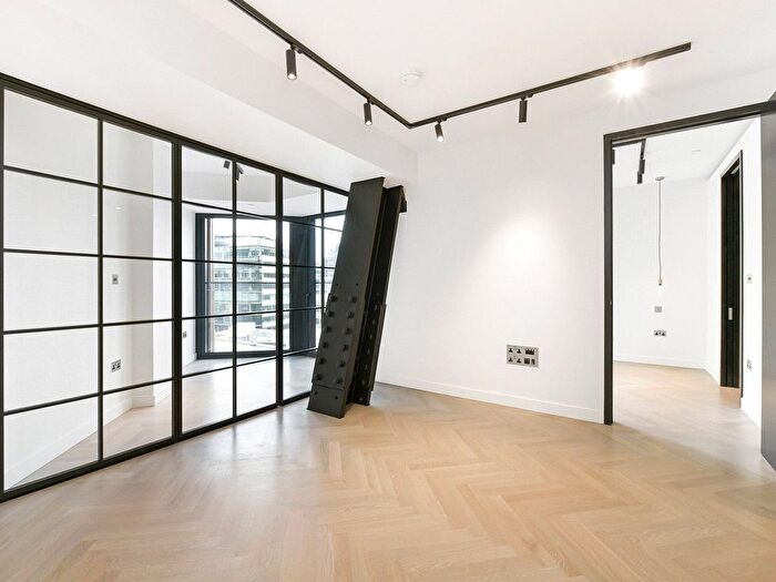 1 Bedroom Flat To Rent In Sun Street, Hackney, EC2A