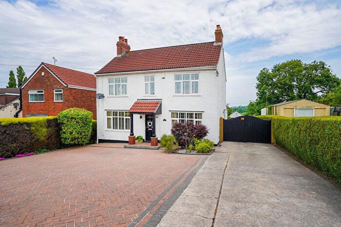 4 Bedroom Detached House For Sale In The Hill, Glapwell, S44