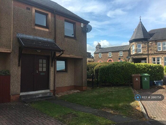 4 Bedroom End Of Terrace House To Rent In Riverbank View, Stirling, FK8