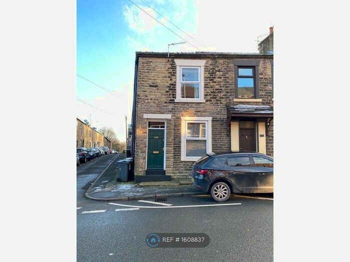 1 Bedroom End Of Terrace House To Rent In Greenacres Road, Oldham, OL4