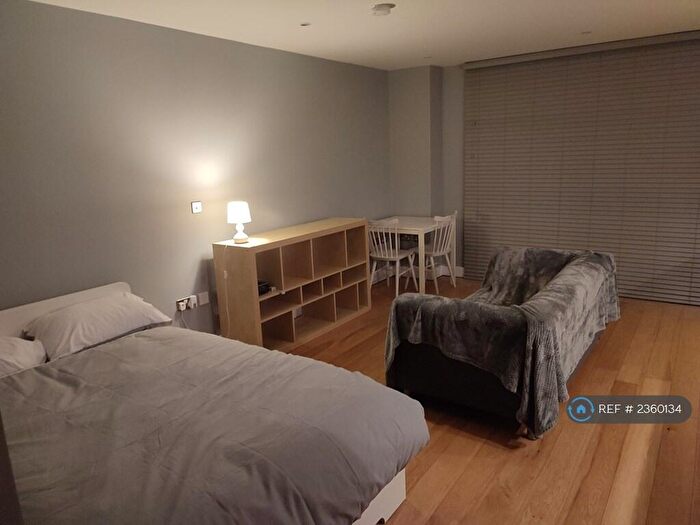 Studio To Rent In Meridian Plaza, Cardiff, CF10