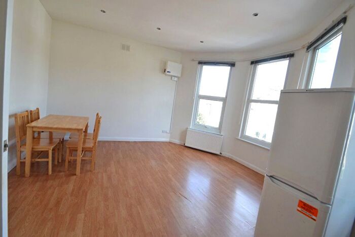 1 Bedroom Flat To Rent In Marlborough Road, London, N22
