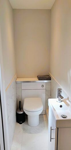 4 Bedroom Flat To Rent In Gloucester Place, London, NW1