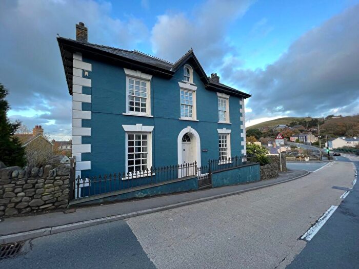 4 Bedroom Detached House For Sale In Aberarth, Aberaeron, SA46